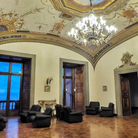 Castle Giusso House On The Sea 비코에쿠엔세